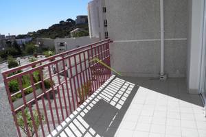 Location bastia fangu - t3 de 75m2 avec terrasse + parking