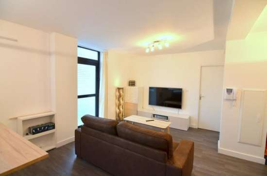 Location exclusivite : charmant appartement de 41 m² meublé