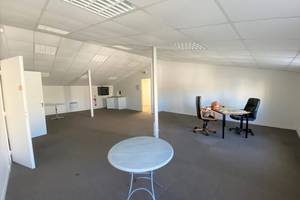 Location bureaux de 130 m² à louer - Oncy-sur-École