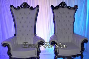 Location trone, chaise mariage moderne 2022