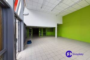 Local commercial location bail commercial 490 m2 hénin-