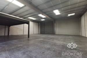 Location entrepôt mixte 378 m² - Libourne