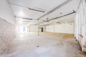 Location local commercial - 270 m² utile - pantin