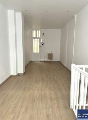 location-local-commercial-proche-metro-pont-de-neuilly